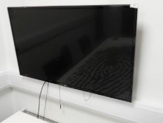 *LG Flatscreen TV with Wall Mount and Remote