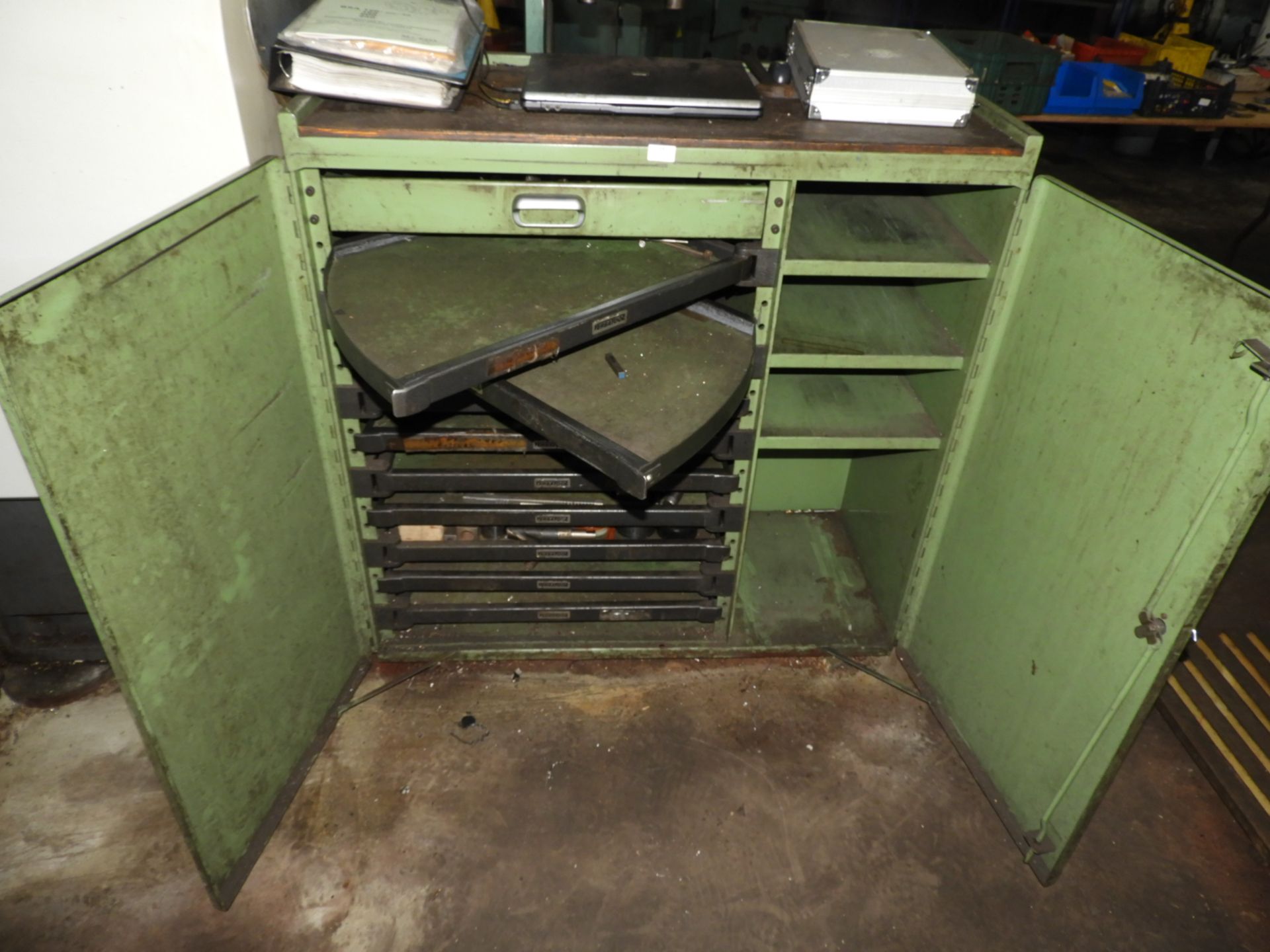 *Versatool Tooling Cabinet and Contents