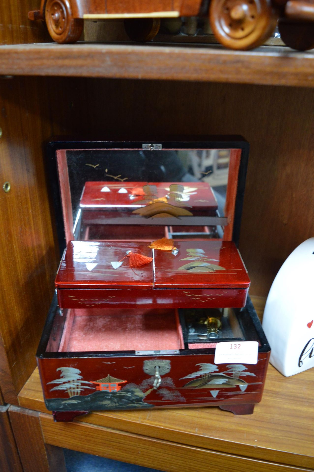 Oriental Lacquered Musical Jewellery Box