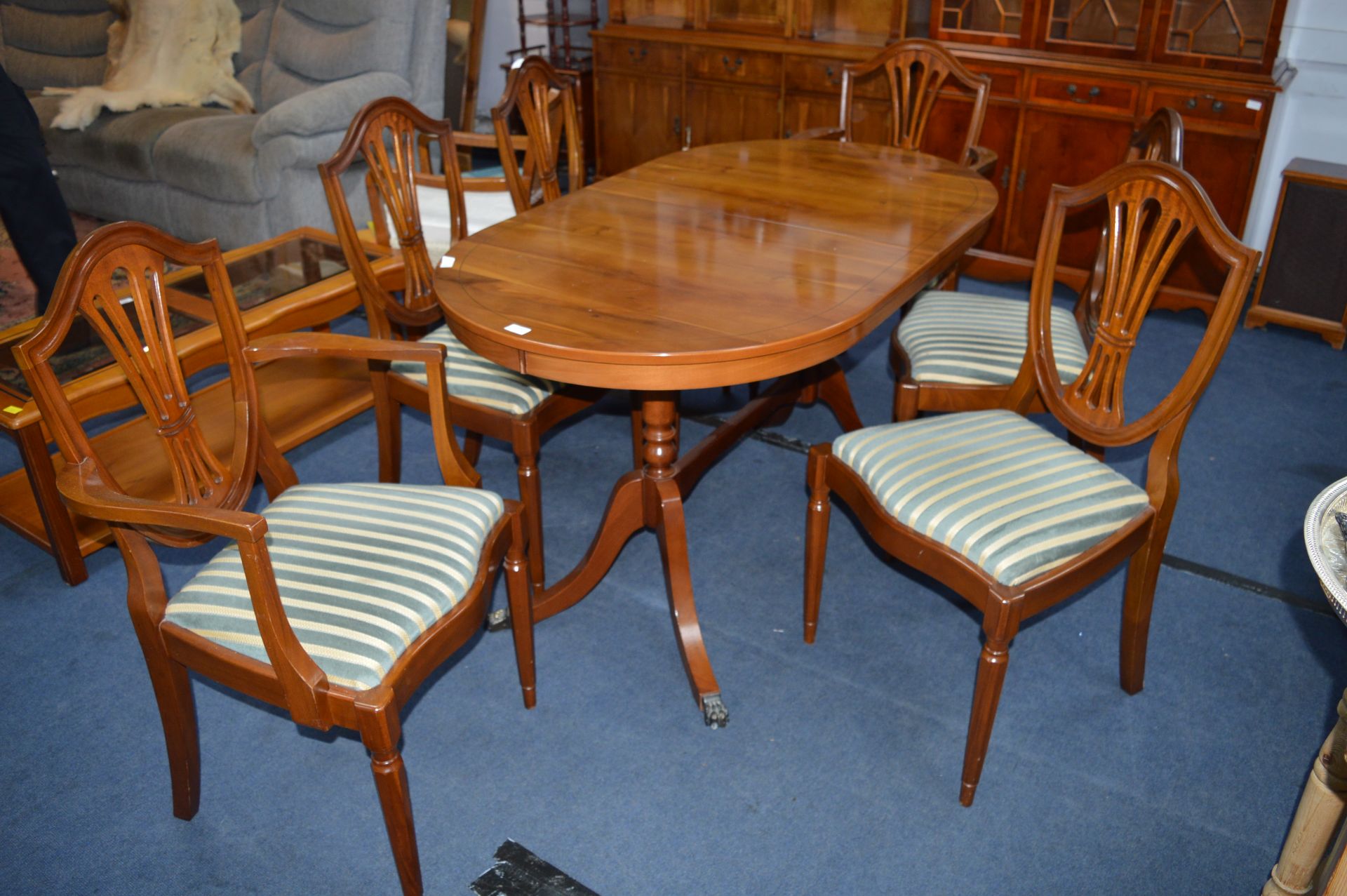 Extending Oval Dining Table with Four Dining Chair - Image 2 of 2