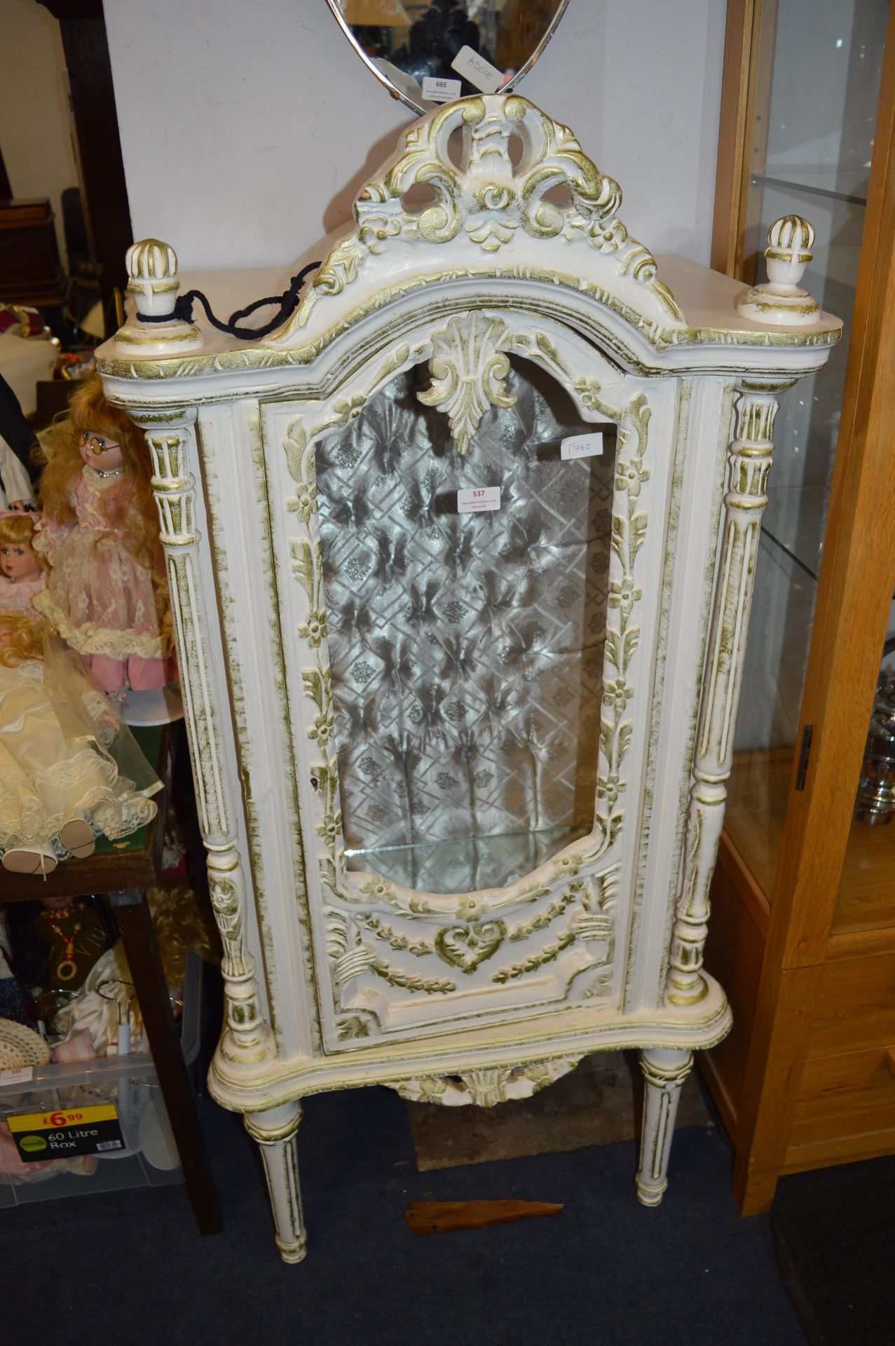 White & Gold Decorative Display Cabinet