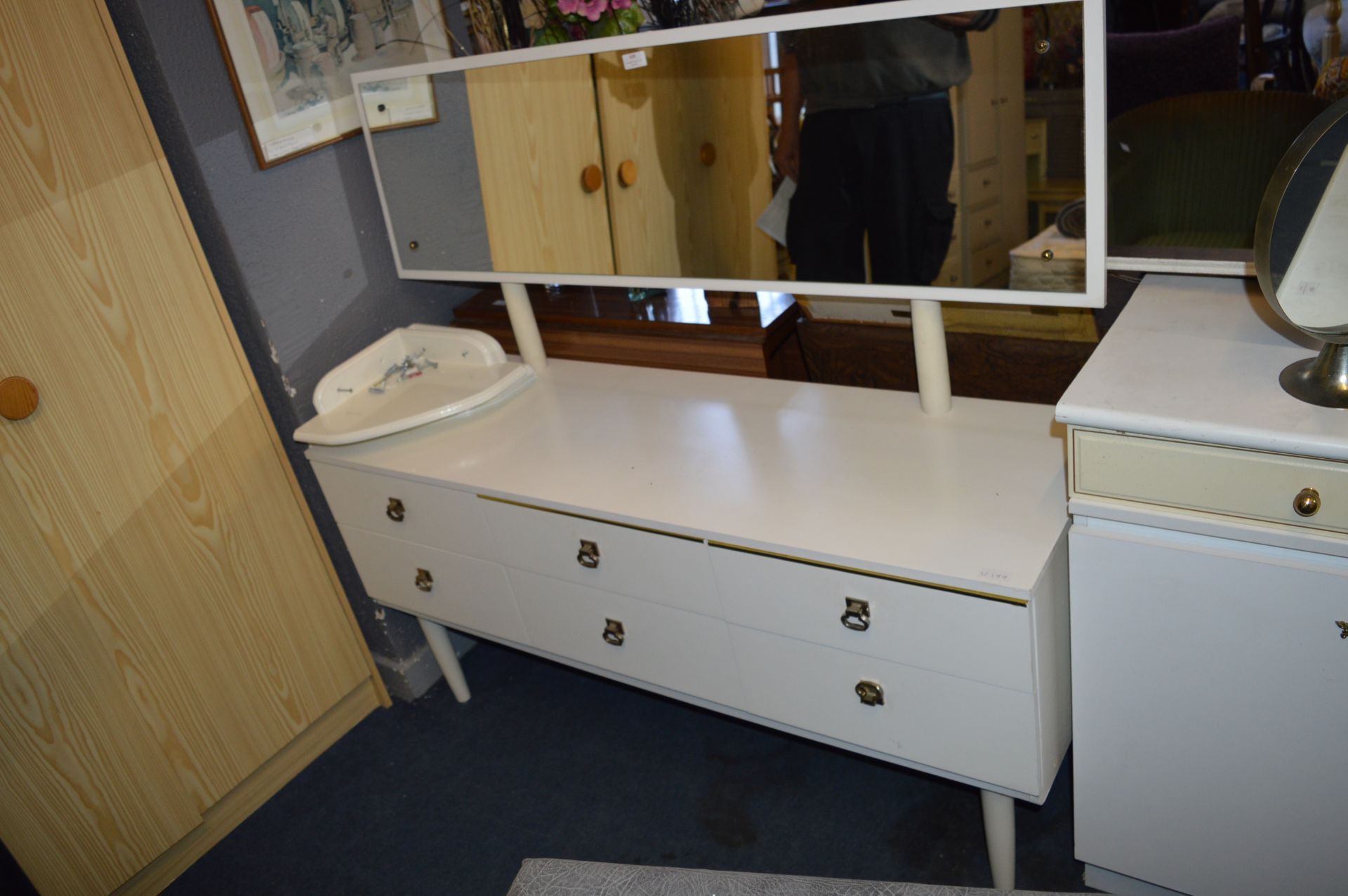 Six Drawer Mirror Back Dressing Table plus Four Wa