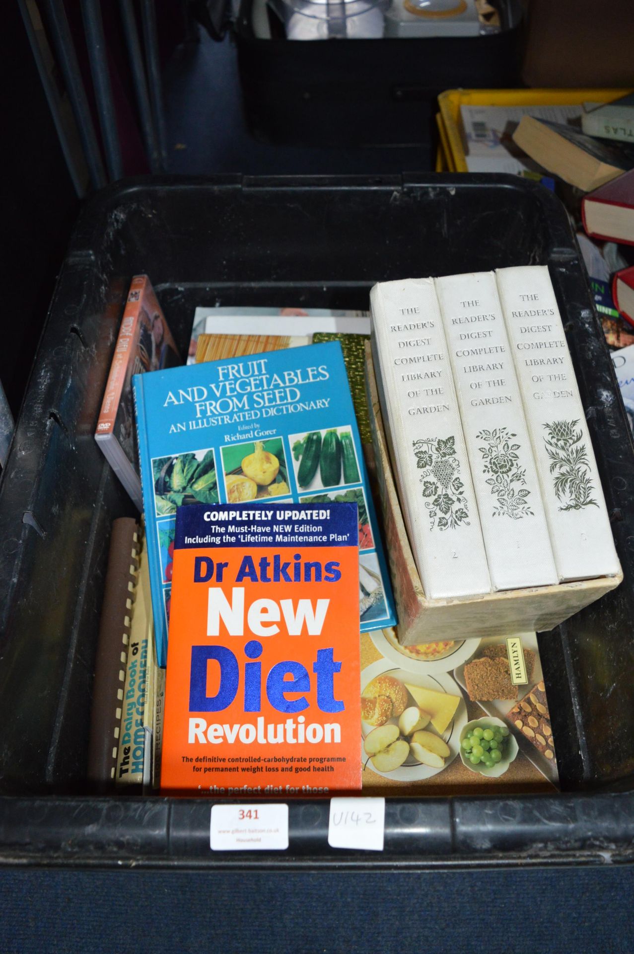 Large Tub of Books on Cookery etc.