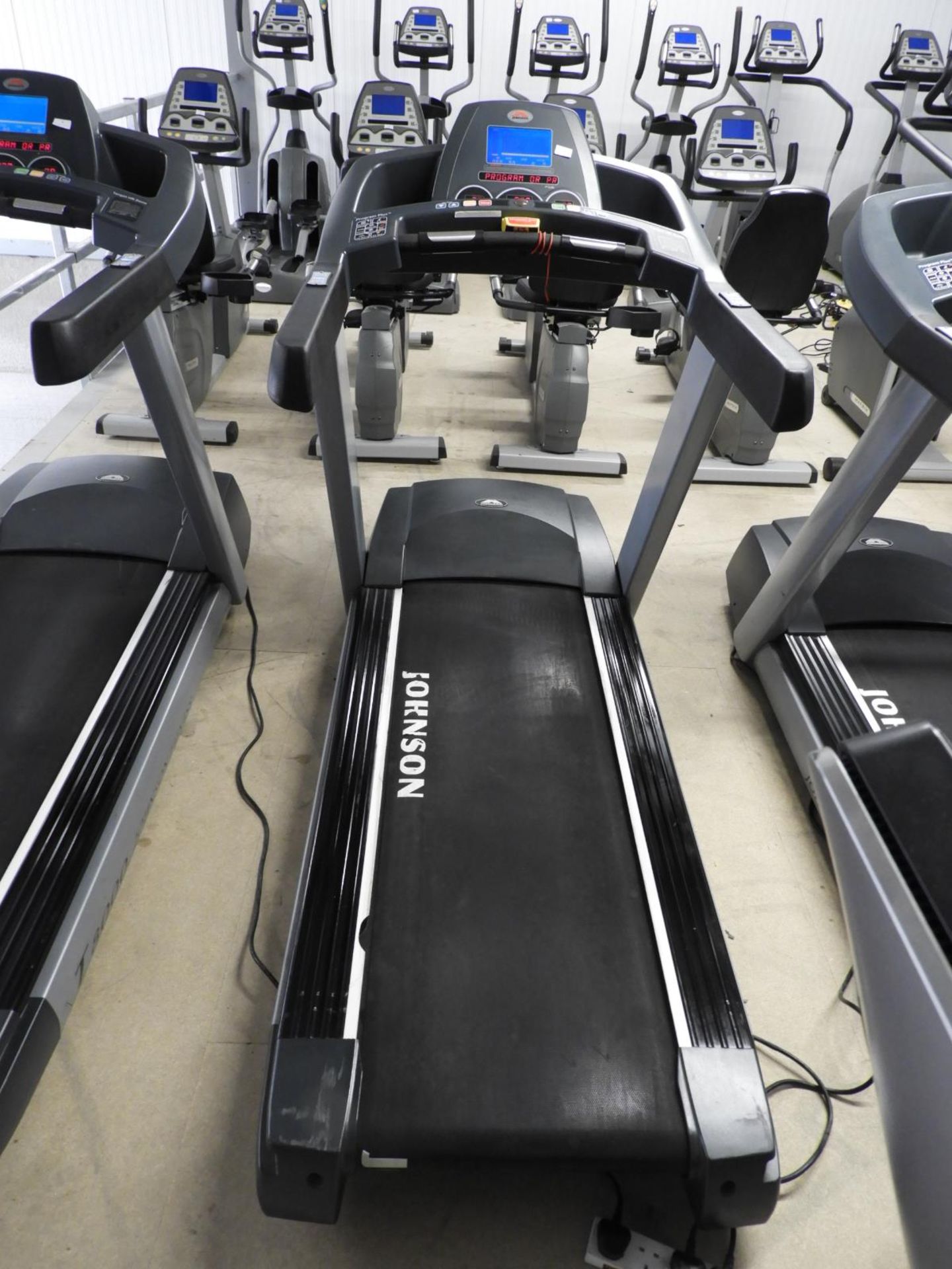 *Johnson T8000 Treadmill