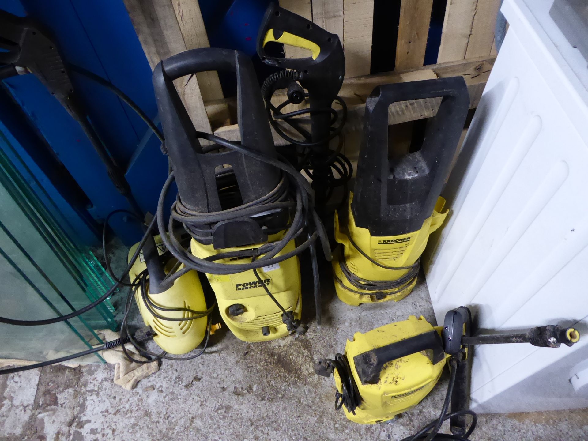 *collection of various yellow pressure washers 2 karcher 2 others - Image 2 of 4