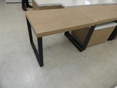 *Wood Effect Contemporary Style Sales Table