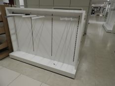 *Mobile Gondola Garment Display Stand