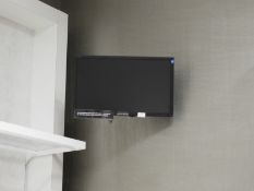 *Flatscreen Monitor with Wall Bracket