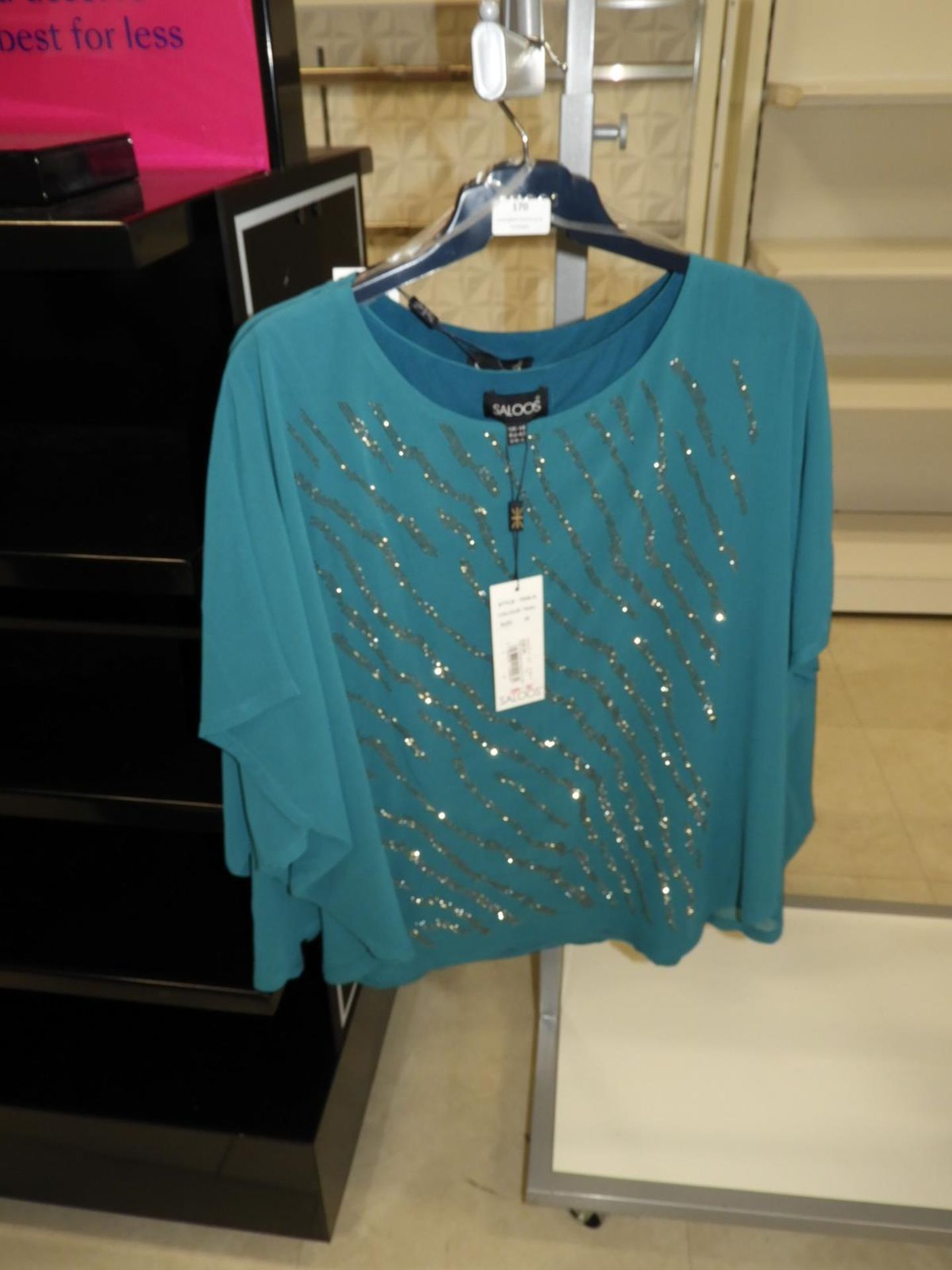 *Saloos Ladies Top Size: 16