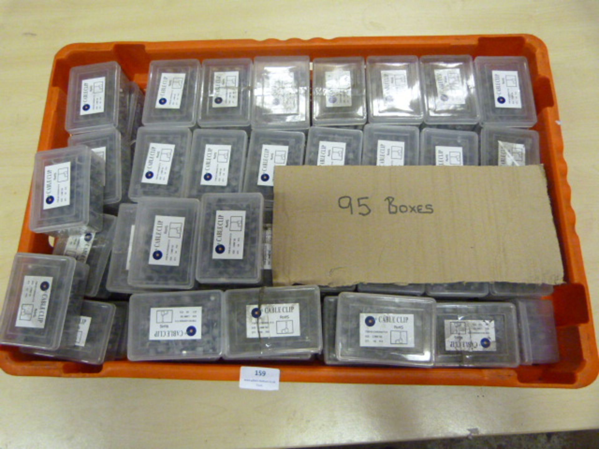 95 Boxes Containing 100 2.5mm Cable Clips