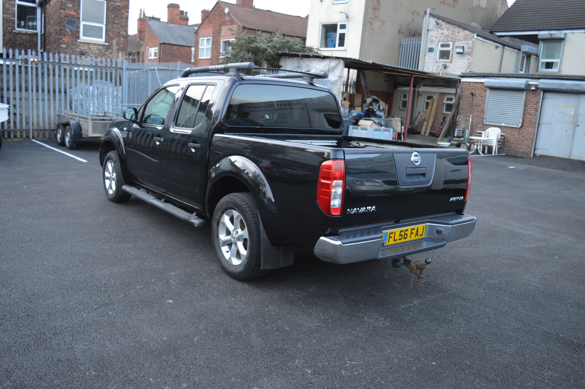 Nissan Navara Pick UP Truck 2006, Reg: FL56 FAJ, Mileage: 188,137 MOT: October 2022 - Image 2 of 4