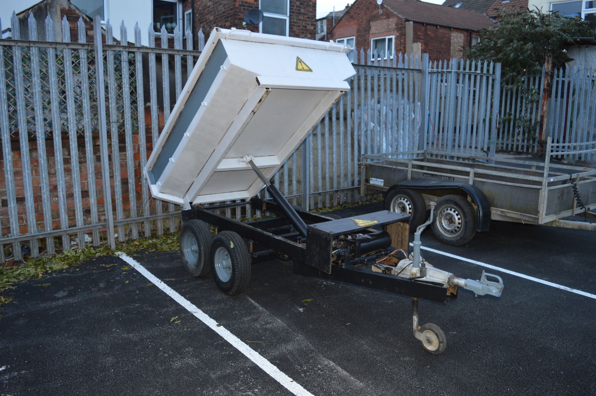 Twin Axle Tipping Trailer 6ft x 4ft - Image 2 of 2