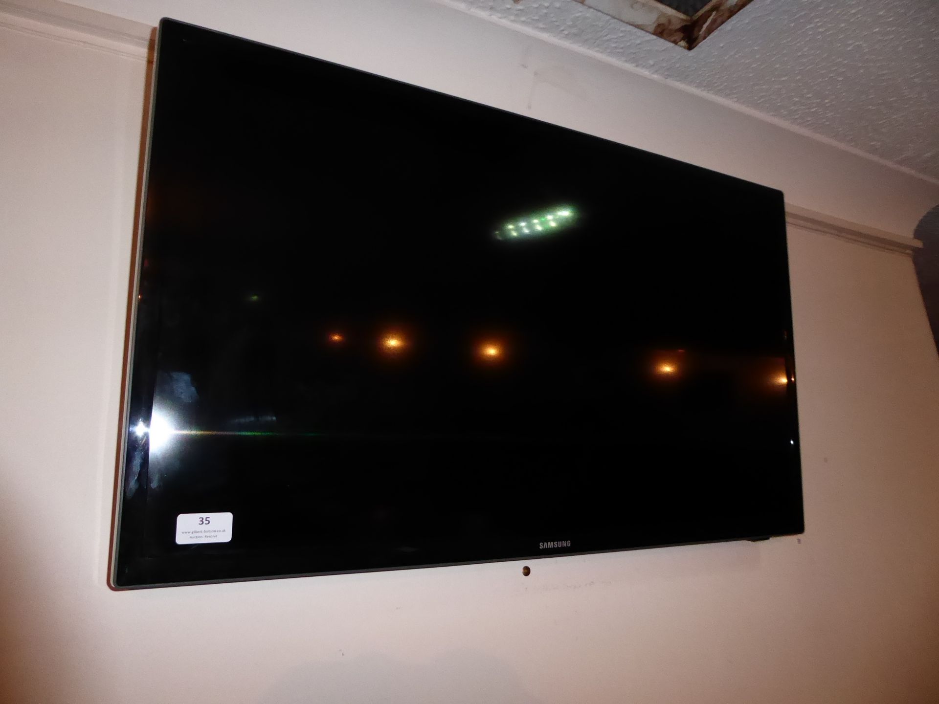 * samsung flat screen tv 32 inch - Image 2 of 2