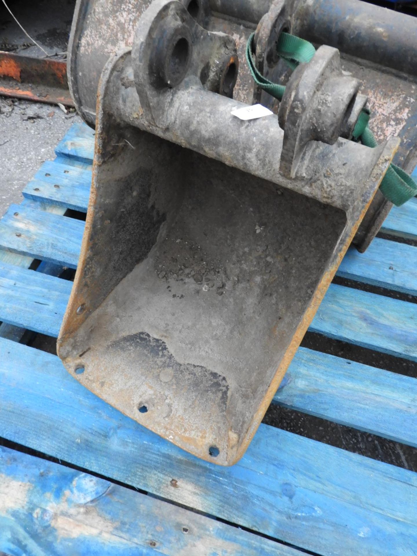 *12" Mini Digger Bucket