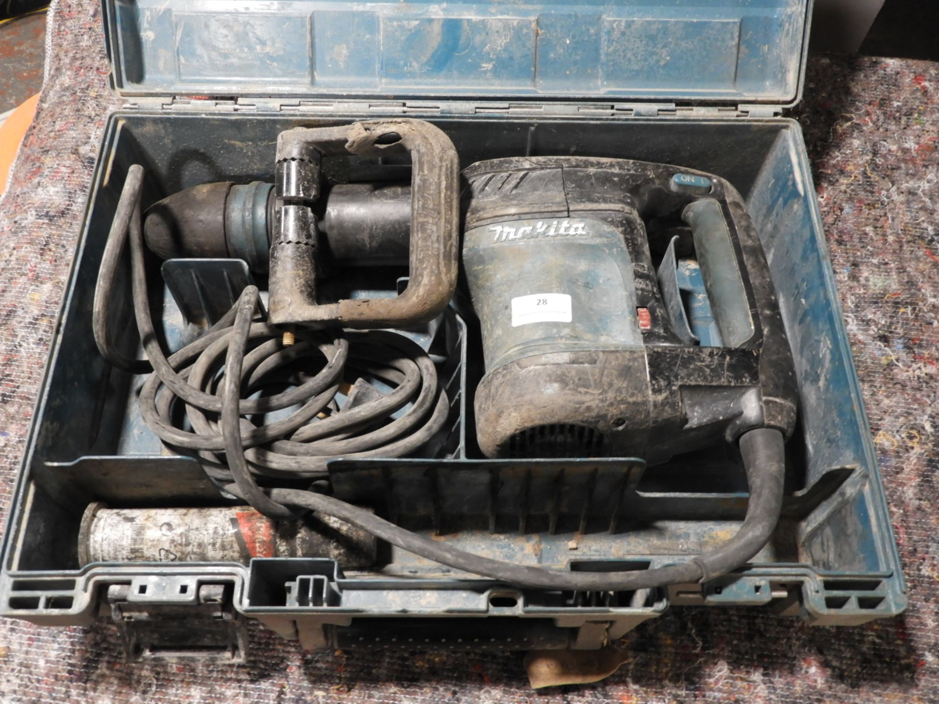 *Makita HM0870C 240v Rotary Hammer Drill