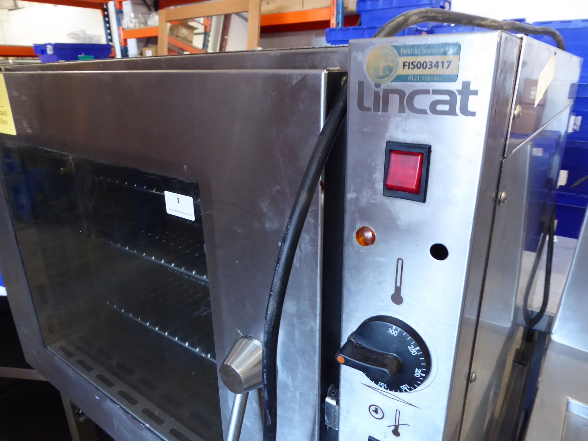 * lincat convection oven eco 8 on stand with rack - Image 3 of 7