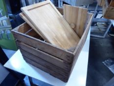 * large wooden crate 500 x 400 + 2 wooden trays