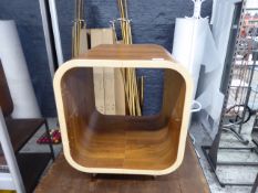 * cube side table, with hairpin legs 500w x 500d x 590h