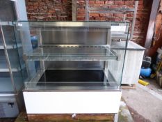 * heated grab and go unit 1170w x 700d x 1300h