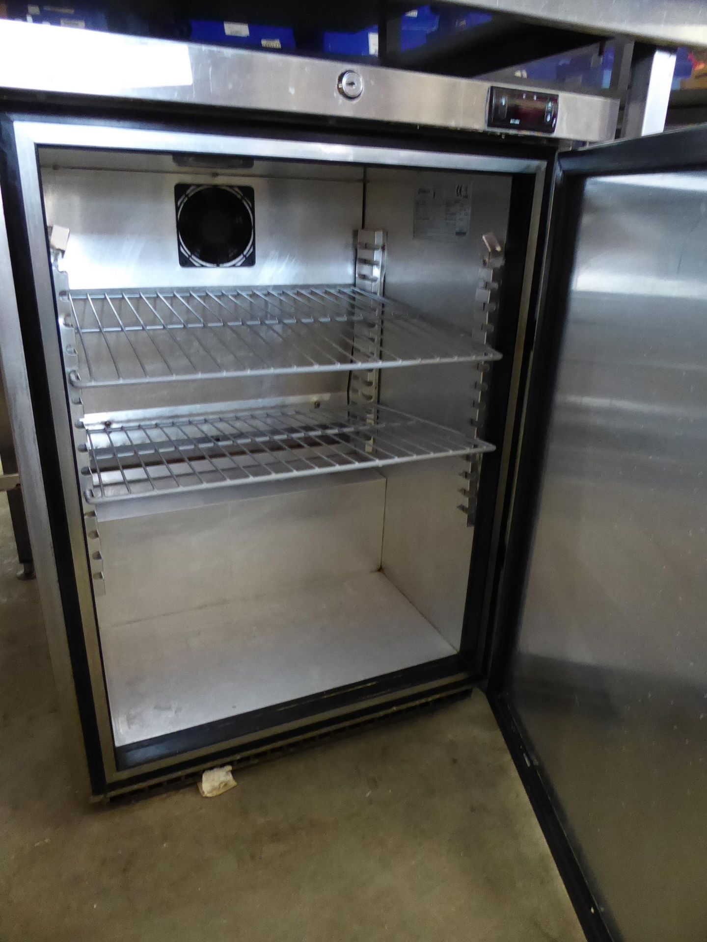 * foster single door undercounter stainless steel chiller model hr150 - Image 2 of 2