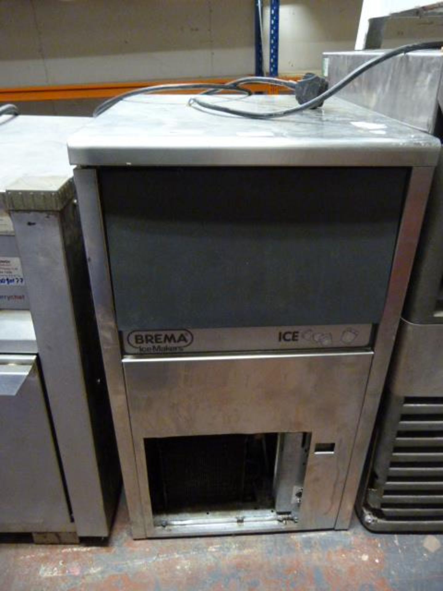 Brema Ice Maker