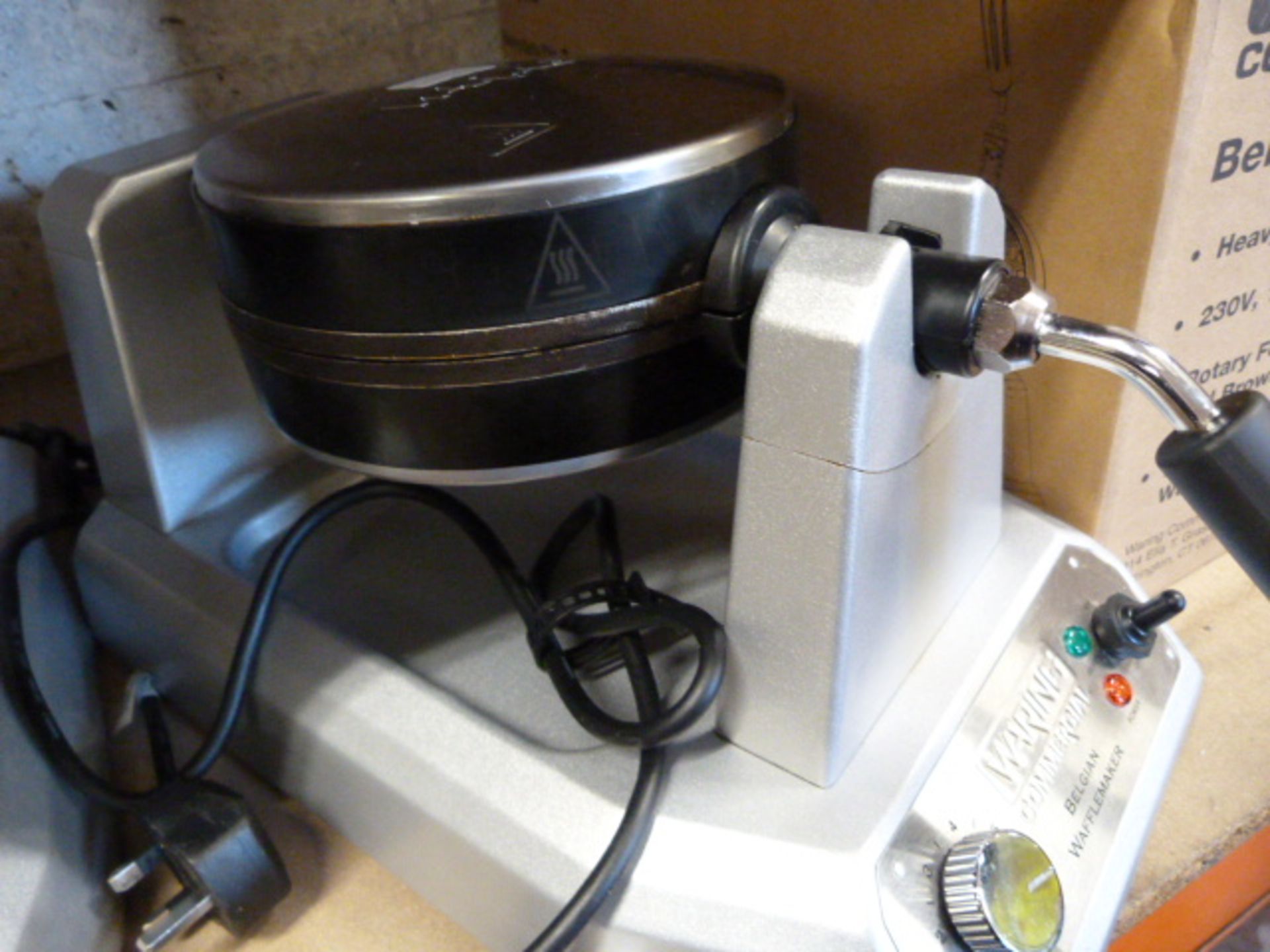 Waring Commercial Belgium Waffle Maker