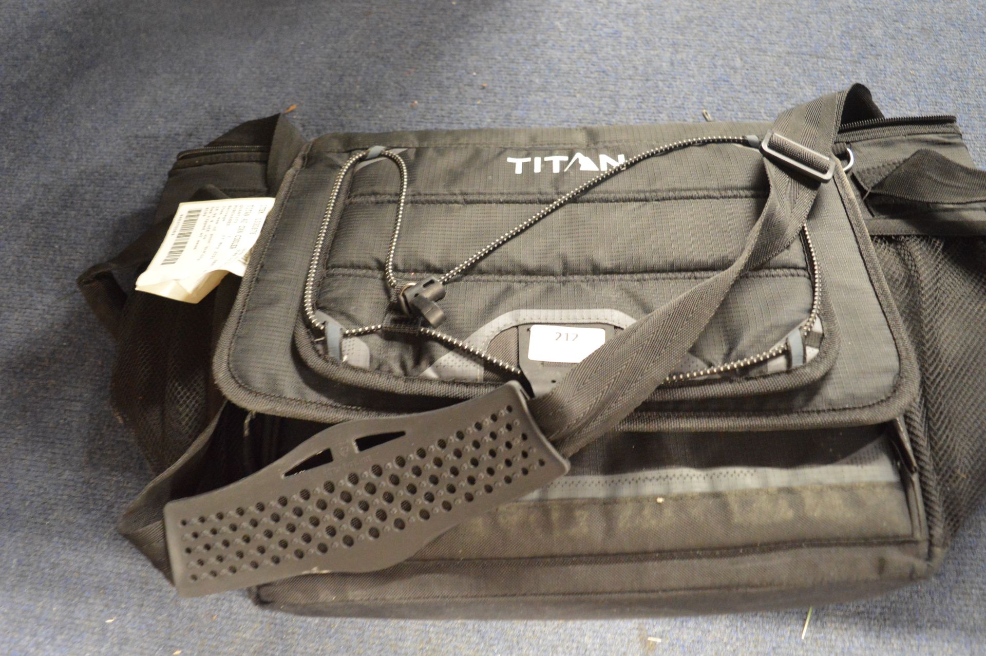 *Titan Insulated Bag