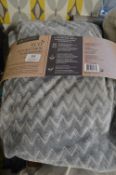 *Life Comfort Eco Textured Throw