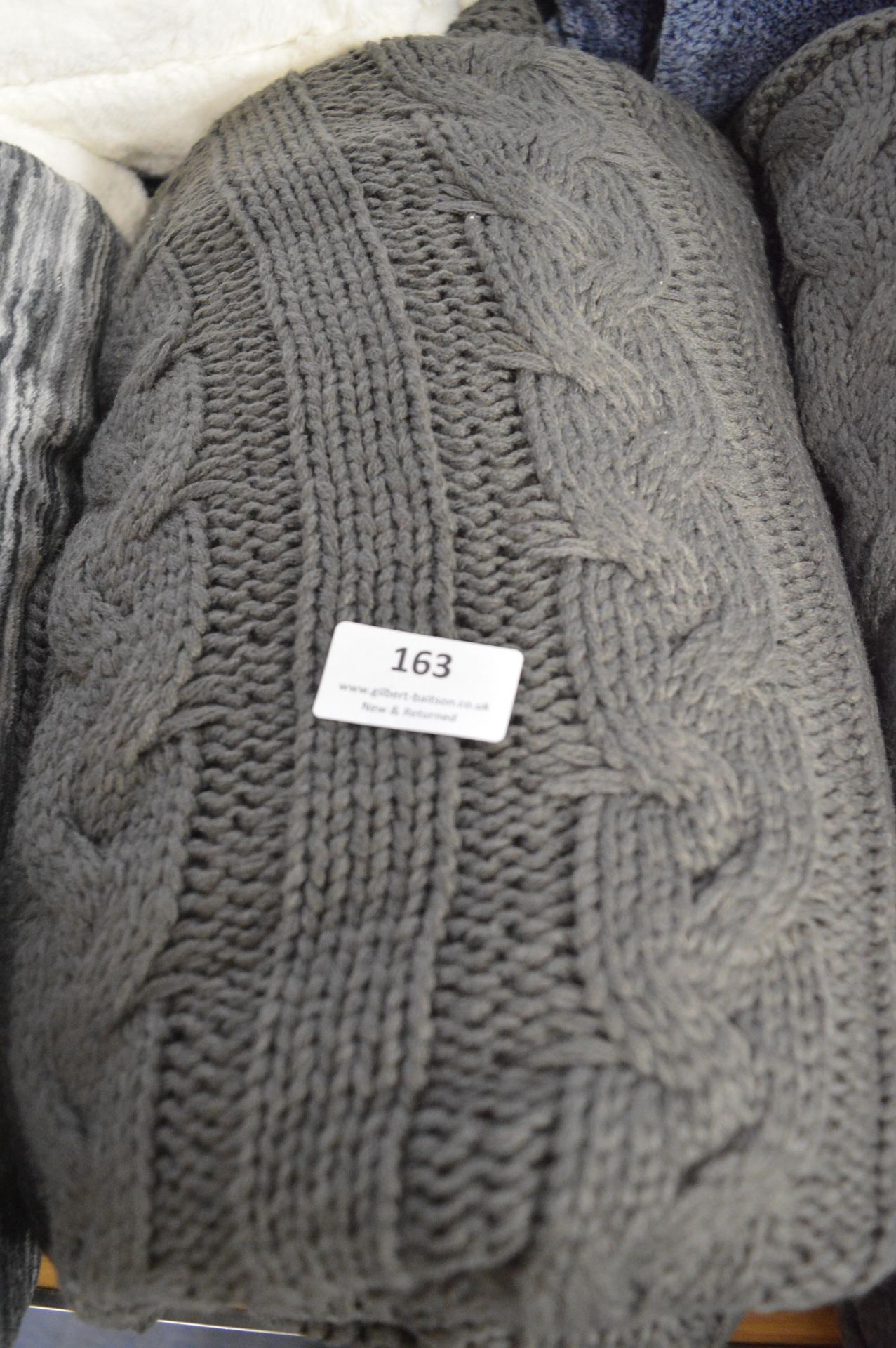 *Luxury Grey Knitted Throw - Image 2 of 2