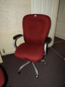 *Executive Swivel Chair (red)