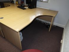 *L-Shape Workstation with Righthand Return in Light Oak Finish