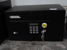 *Small Yale Safe