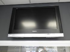 *Panasonic Wall Mounted TV with Remote