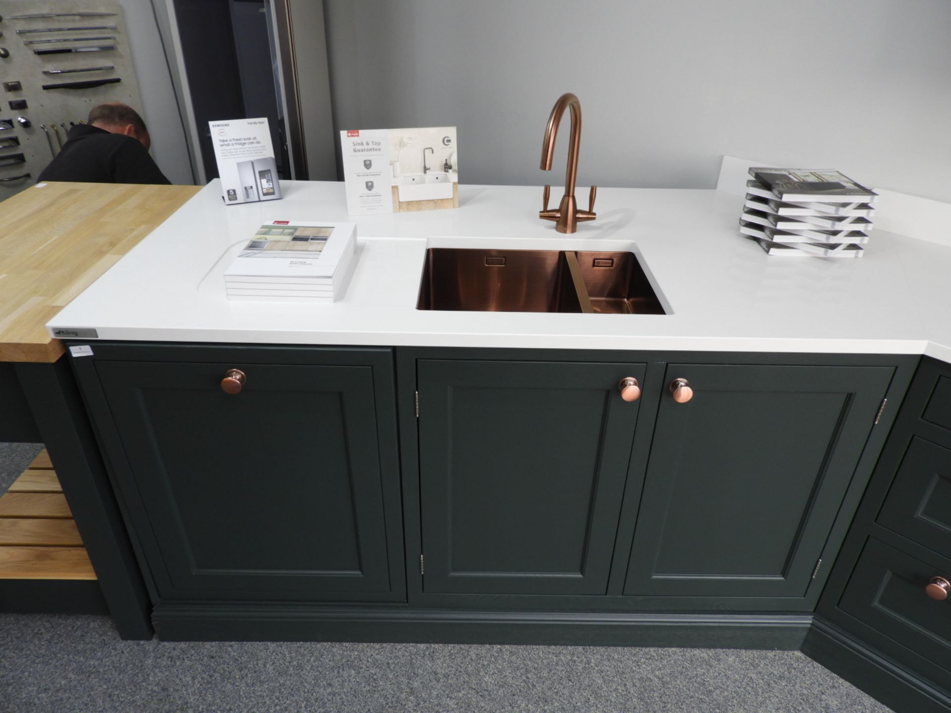 *Belgravia Forest Green Display Kitchen - Image 3 of 4