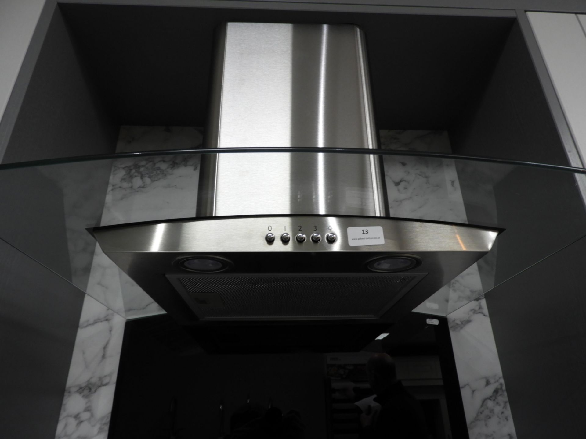 *CDA 60cm Cooker Hood with Curved Plate Glass Screen