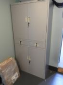 *Metal Storage Cabinet with Drawers and Cupboards