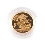 A Queen Elizabeth II gold full sovereign 2001, cased and boxed, 8.0g.