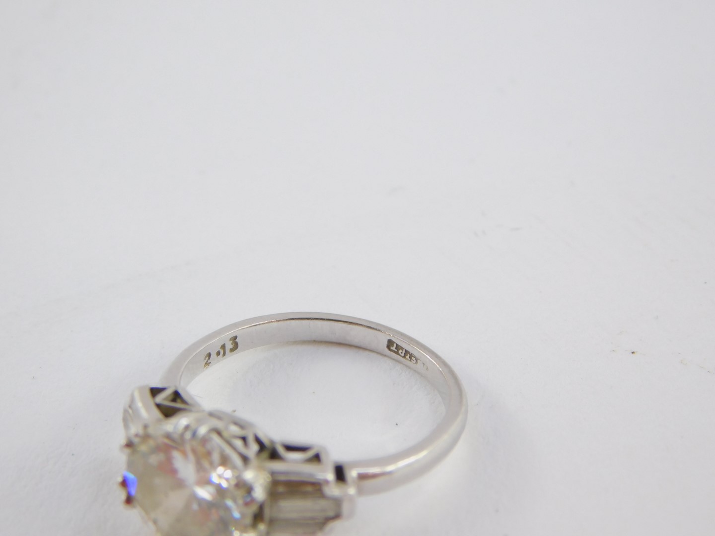 A diamond dress ring, with central brilliant cut round diamond 8.67mm x 4.70mm - Image 3 of 3