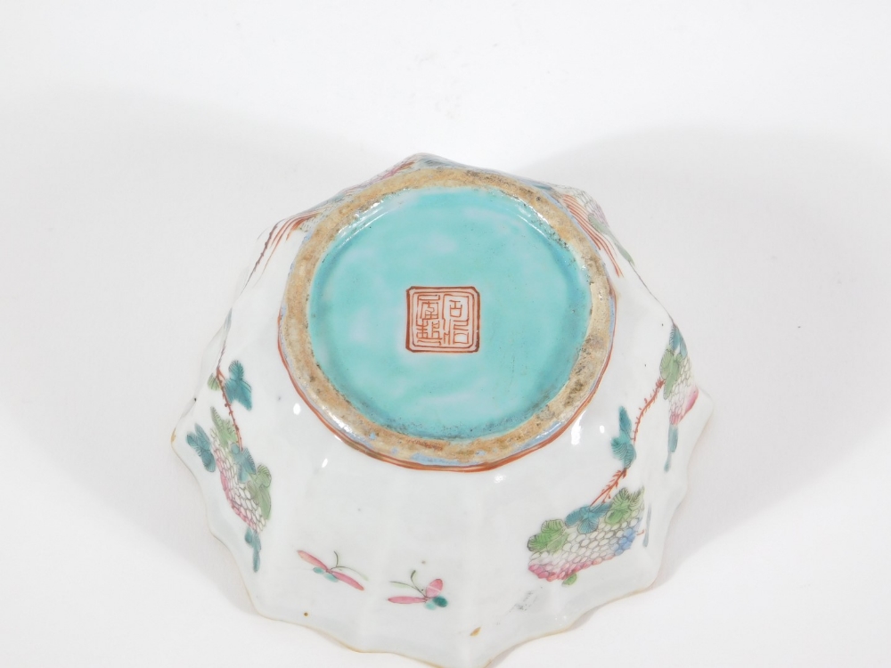 Two similar 19thC Chinese porcelain bowls, with turquoise interior painted with birds, berries and - Image 5 of 5