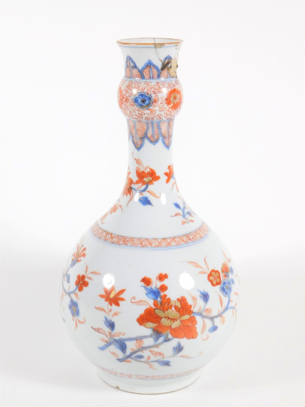 An 18thC Chinese bottle vase, 26cm high. (AF - riveted repair and loss to neck) - Image 3 of 6