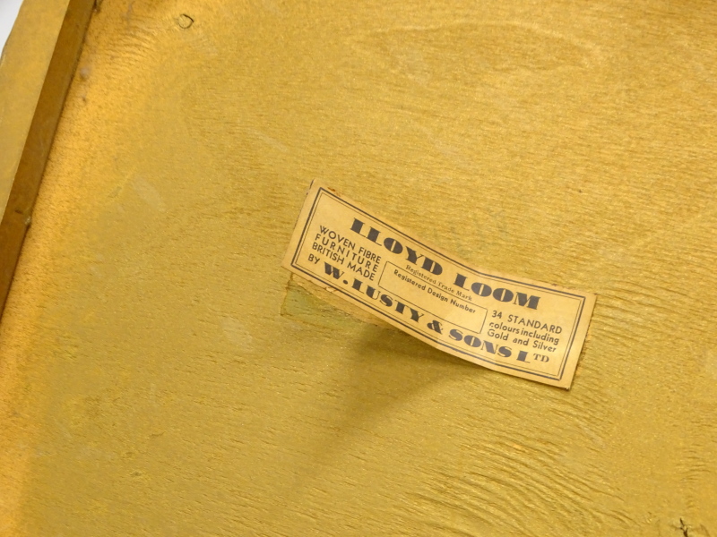 A gilt Lloyd Loom type linen basket, with canted corners and shaped feet, and a Lloyd Loom type - Bild 2 aus 2