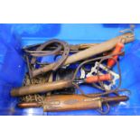Various bygone garden tools, horse shoes, carving set, etc. (1 box)