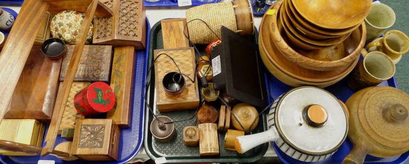 Bygones collectables, etc., to include a quantity of turned treen bowls, book rack, various