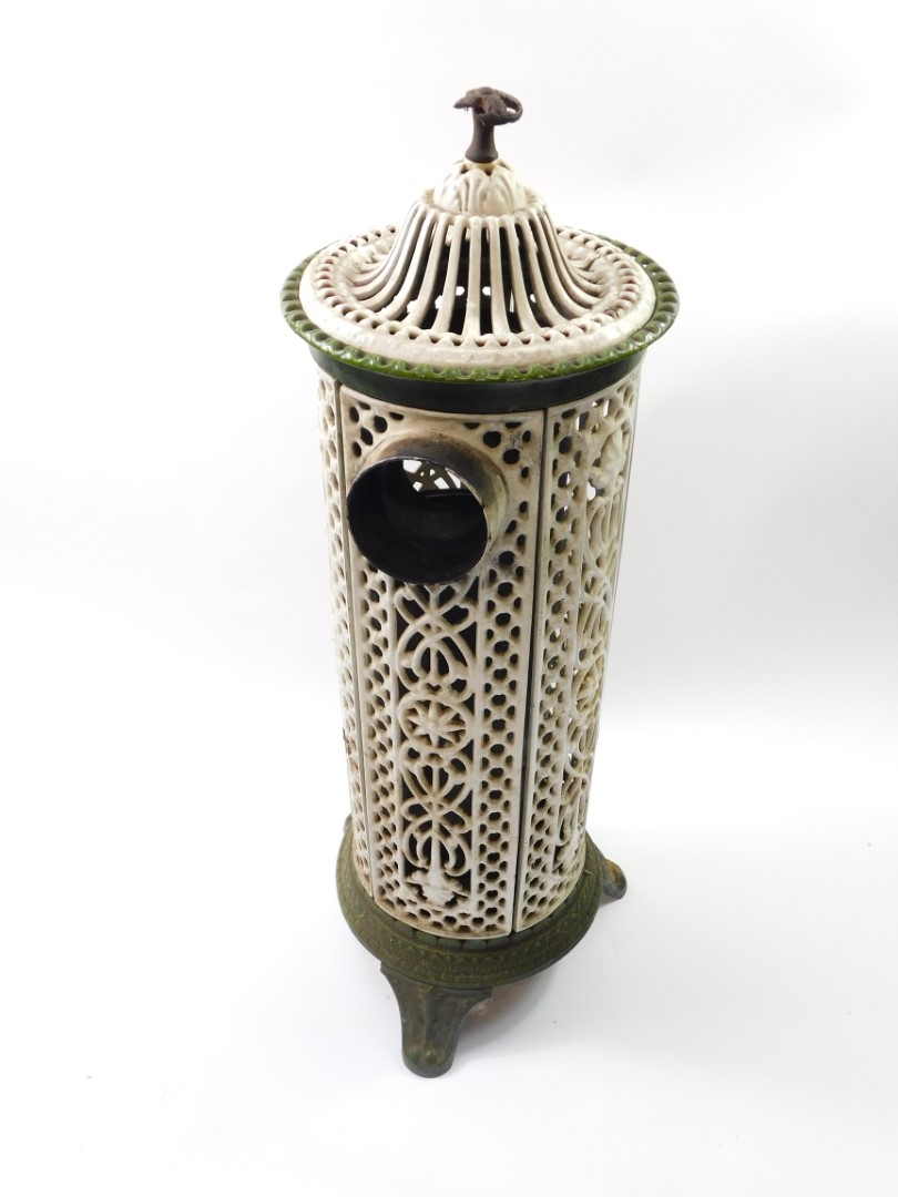 A Victorian white and green cast iron cathedral heater by Nestor Martin, with pierced floral and - Image 4 of 4