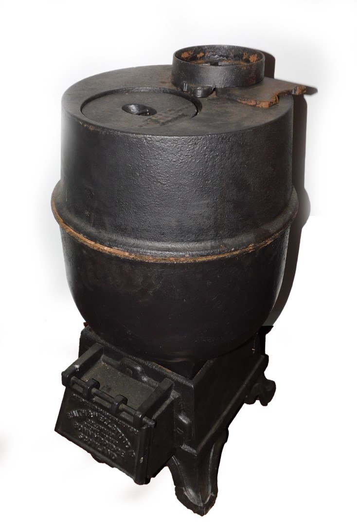 A Scottish early 20thC cast iron pot belly stove, by Smith & Wellstood Ltd, Patentees &
