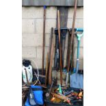 Various garden and other tools, to include spades, sledge hammers, chisels, screwdrivers, tape