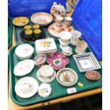 Various trinket items, to include a Wedgwood pin dish, Royal Worcester pin dish, Wedgwood trinket