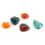 A group of hardstone heart shaped pendants, to include four agate examples and a turquoise