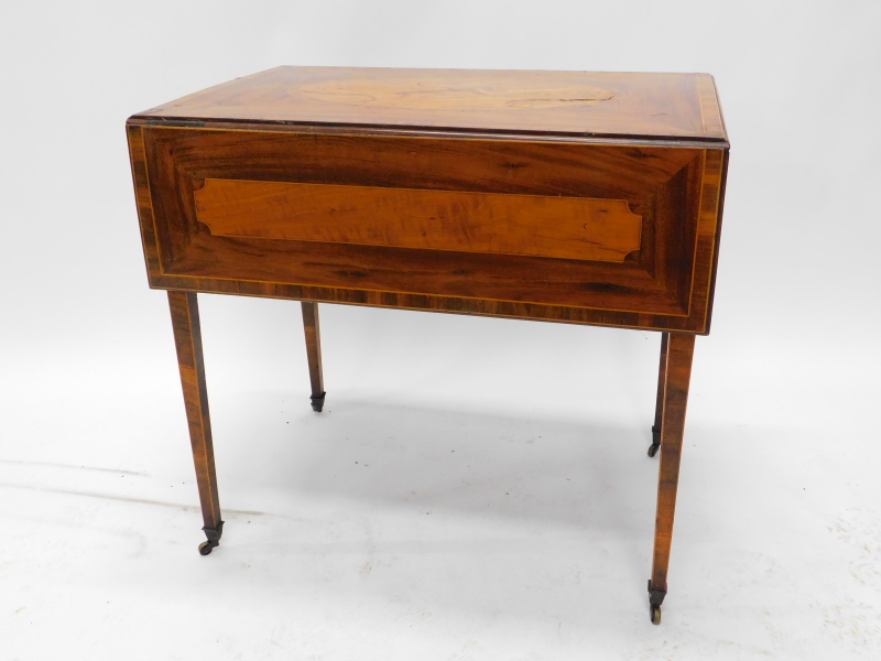 An early 19thC mahogany and satinwood and crossbanded Pembroke table, the rectangular top inlaid - Image 2 of 3