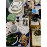 Various part dinner wares, to include Wedgwood Asia pattern dinner plates and side plates, Paragon